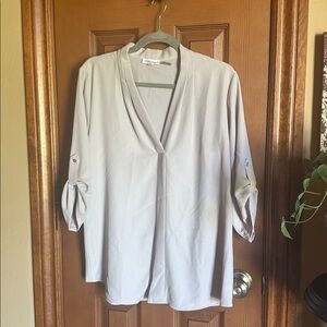 Women’s Calvin Klein Soft Gray V-neck Blouse, size Large